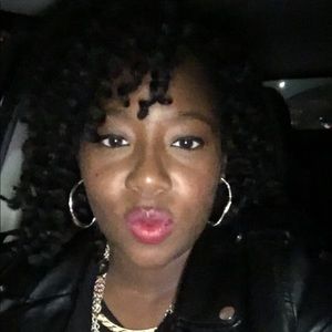 Meet your Posher, Doris